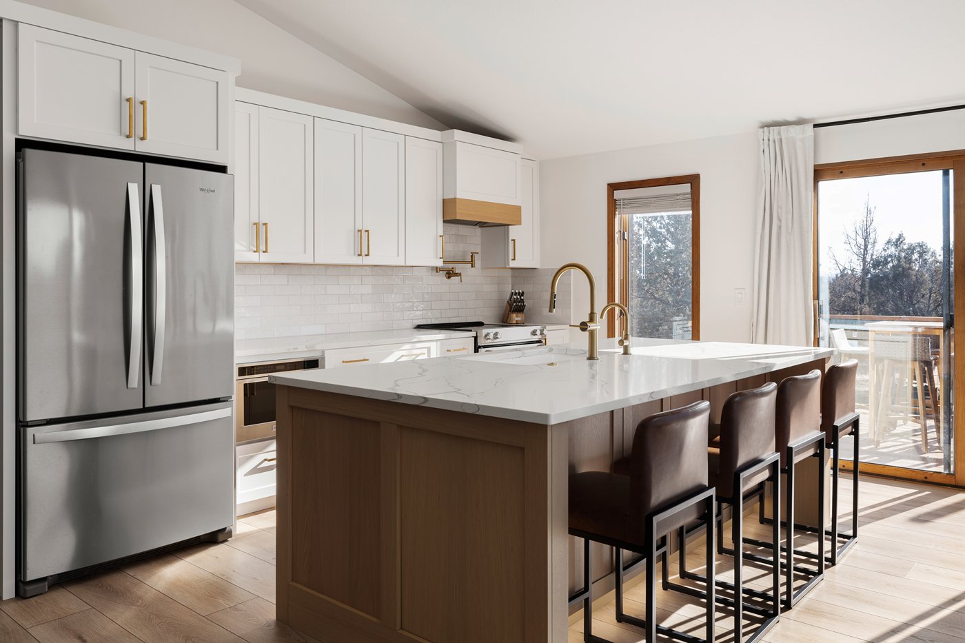 Remodeling contractor professionalship with Blue Mountain Design Bend Oregon